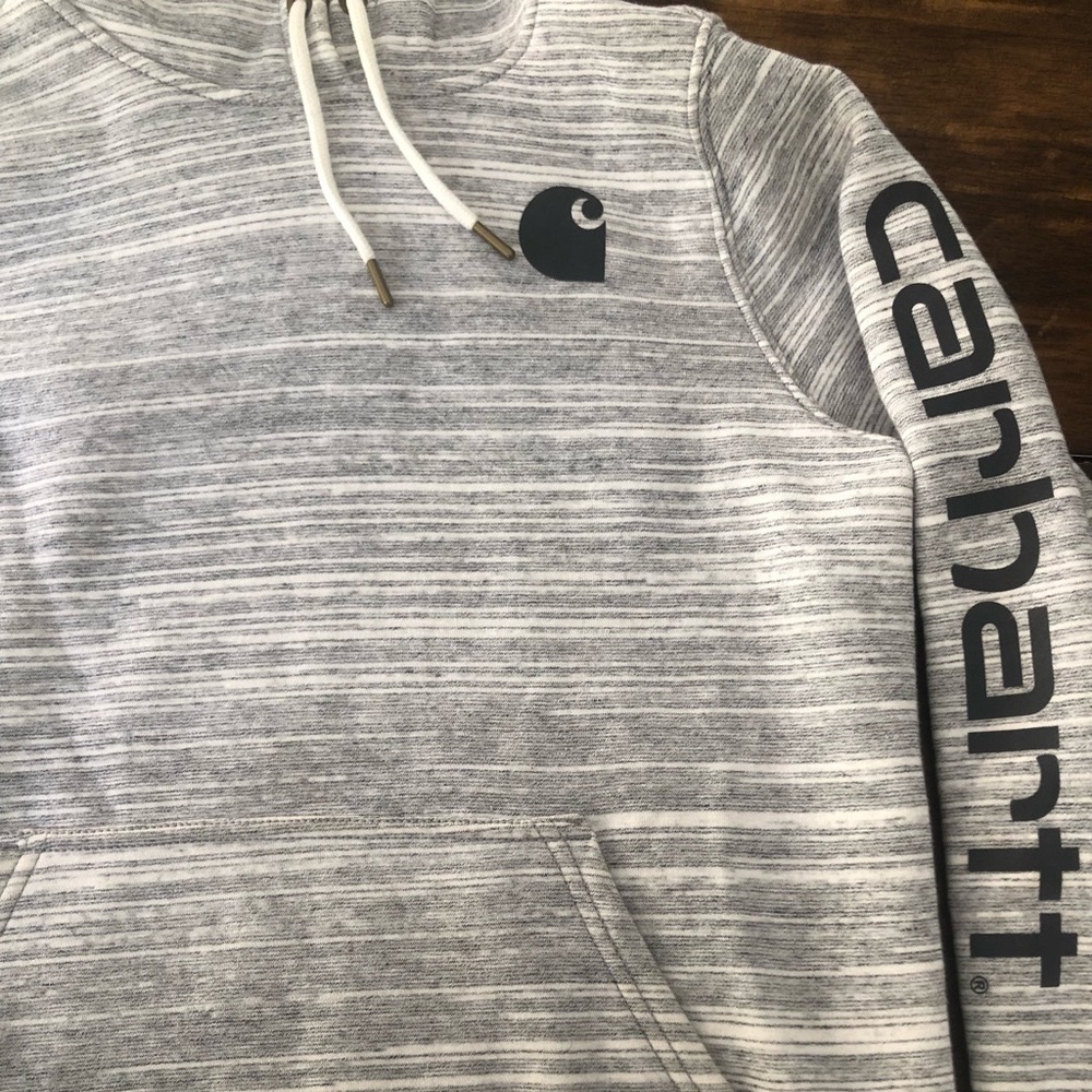 Women’s Carhartt sweatshirt